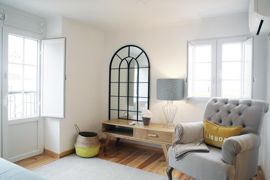 Alfama Apartment With River View Lisbon Exterior photo